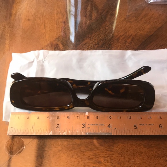 ⭐️BLOGGER FAV Sunglasses Retro Rectangle Tortoise - Picture 10 of 13